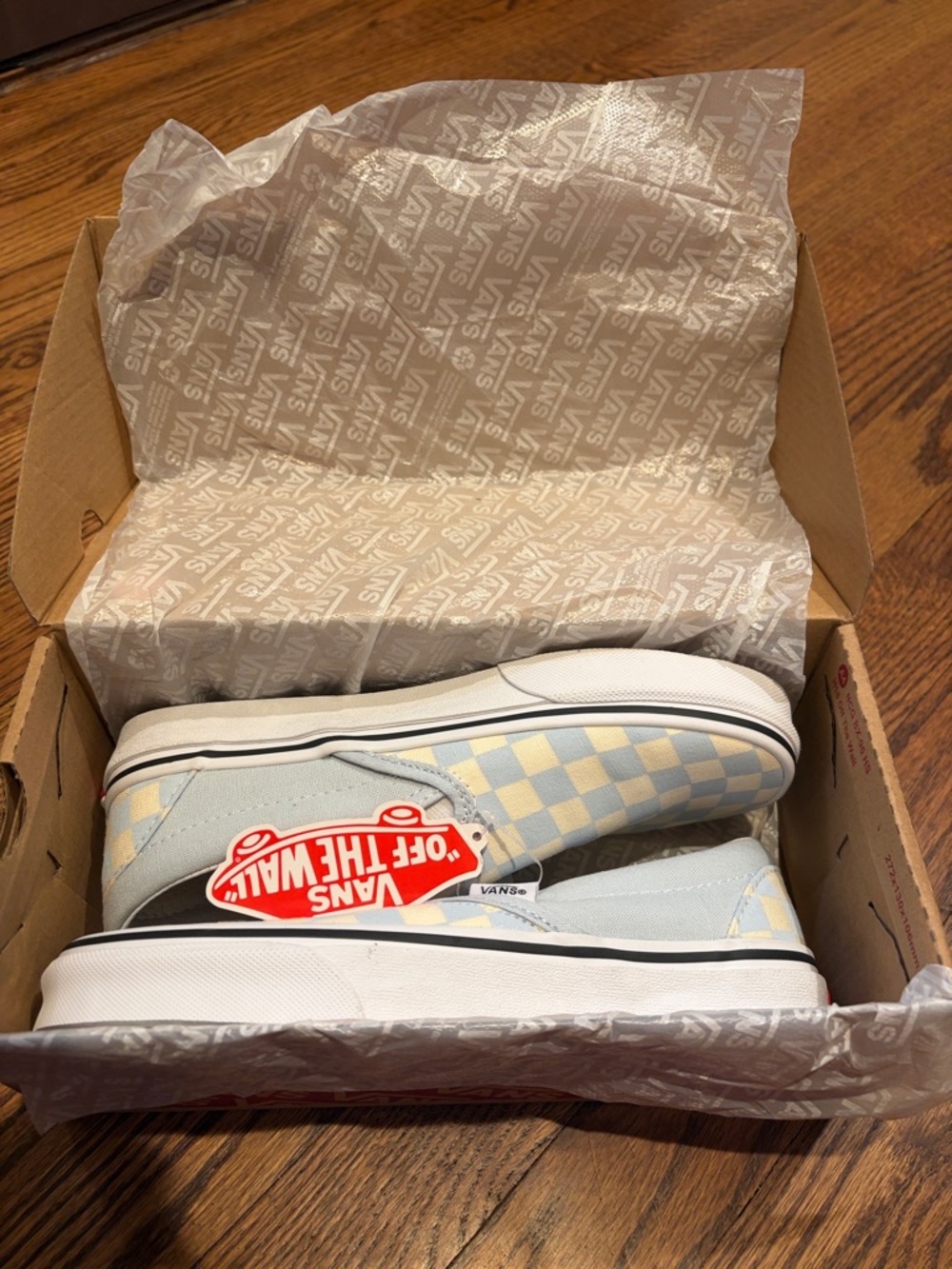 NWOT Vans Checkerboard Slip-On in Baby blue and White - Picture 5 of 5